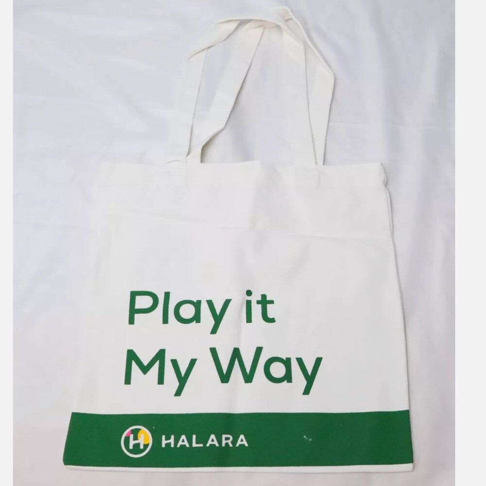 NWOT Halara Canvas Tote